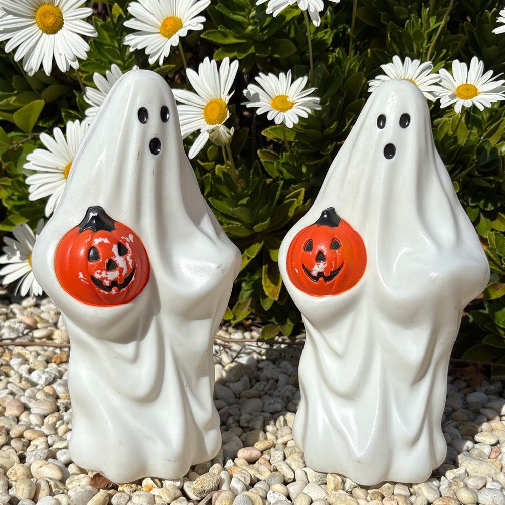 Vintage blow molds Halloween Ghost w Pumpkin jack o lantern (2) empire ind 1995